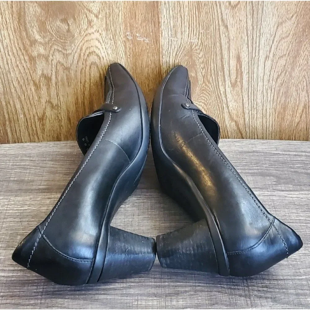 Ecco Women's Black Leather‎ Heels Size 39 US 8-8.5